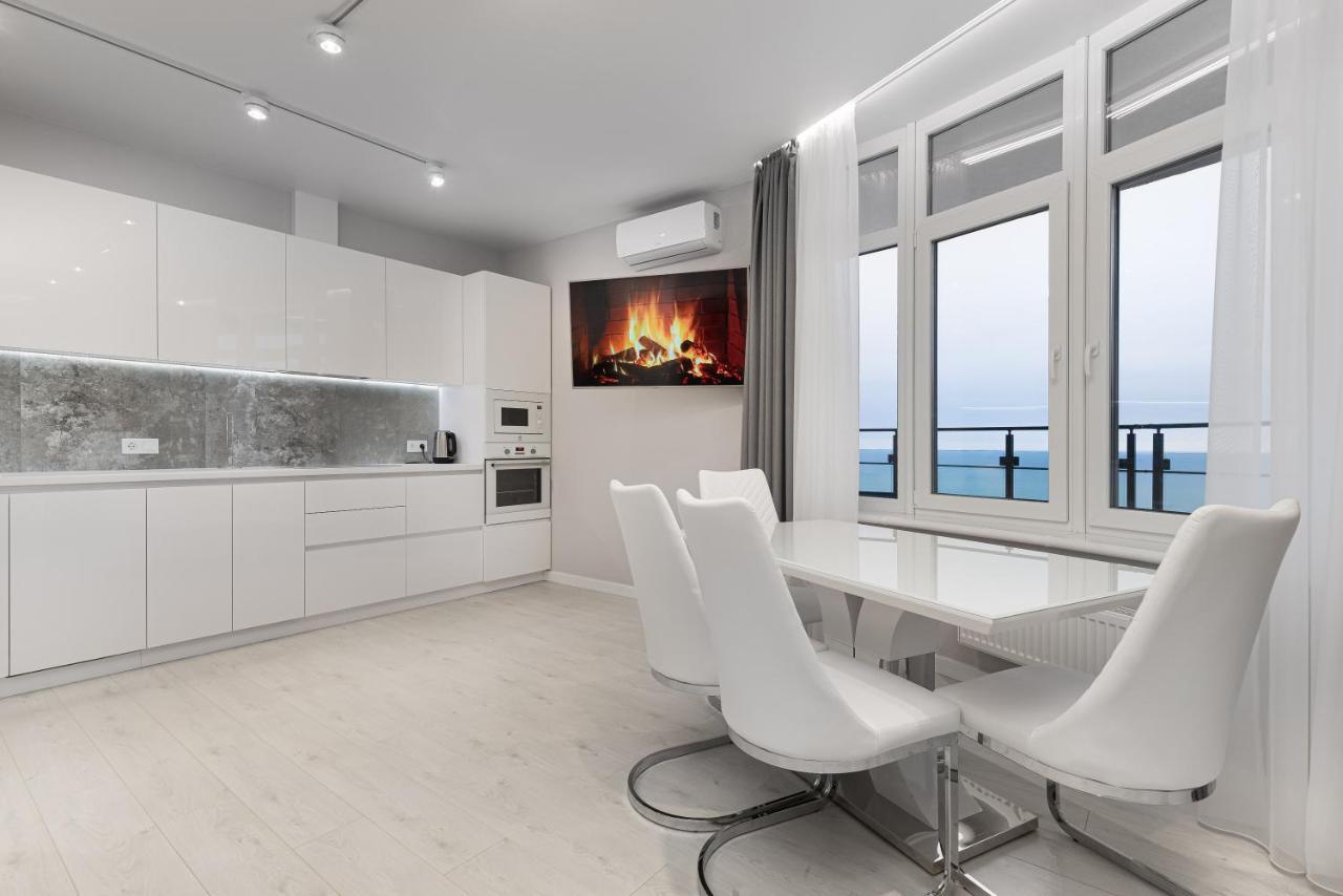44 Pearl 1-Bedroom Panoramic Sea View Apartment Odessa Eksteriør billede